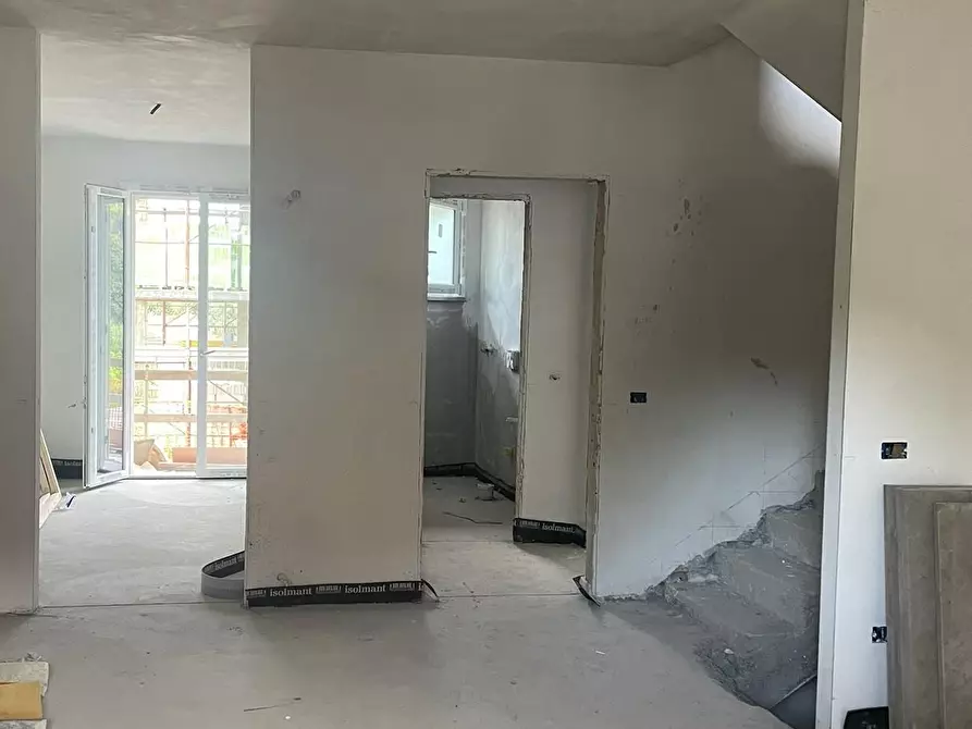 Immagine 1 di Villetta a schiera in vendita  a Santa Maria A Monte