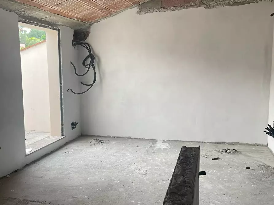 Immagine 6 di Villetta a schiera in vendita  a Santa Maria A Monte