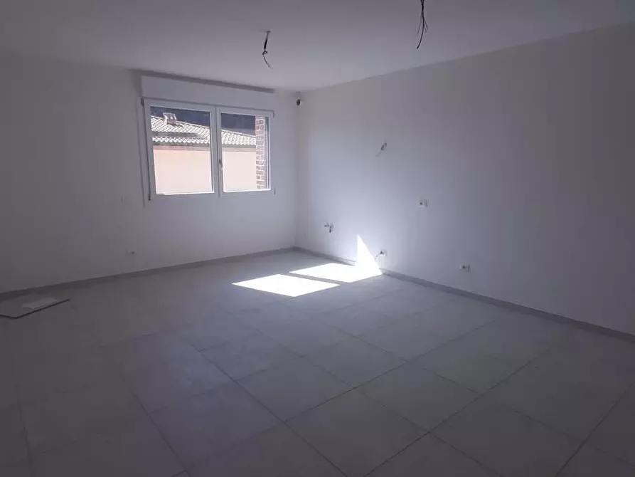 Immagine 5 di Appartamento in vendita  a Rosignano Marittimo