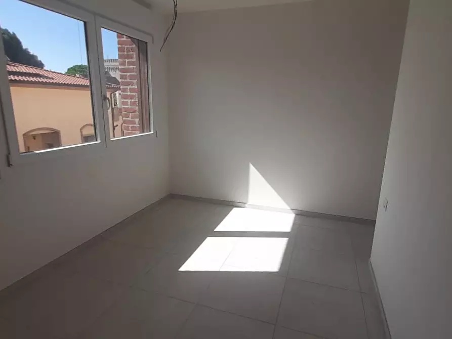Immagine 9 di Appartamento in vendita  a Rosignano Marittimo