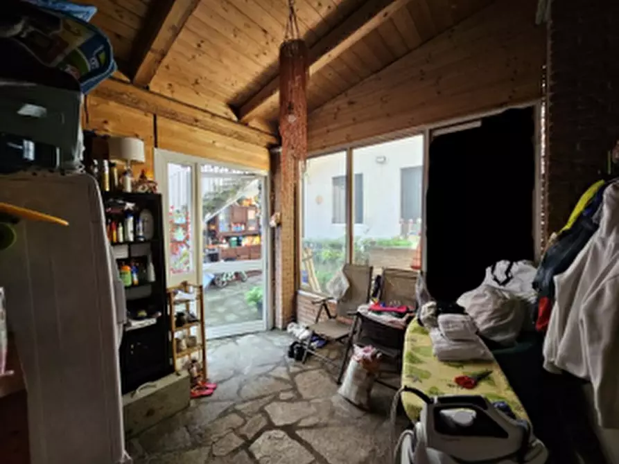 Immagine 5 di Terratetto in vendita  a Palazzo Canavese