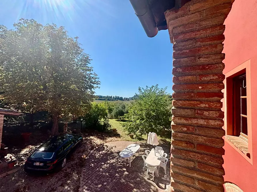 Immagine 16 di Casa colonica in vendita  a Fauglia