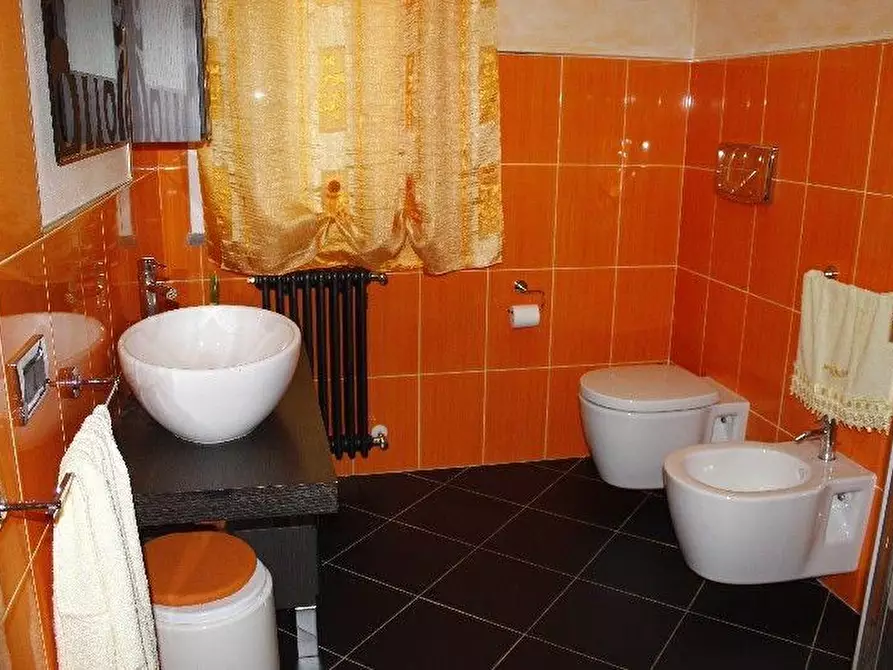 Immagine 21 di Appartamento in vendita  a Rosignano Marittimo