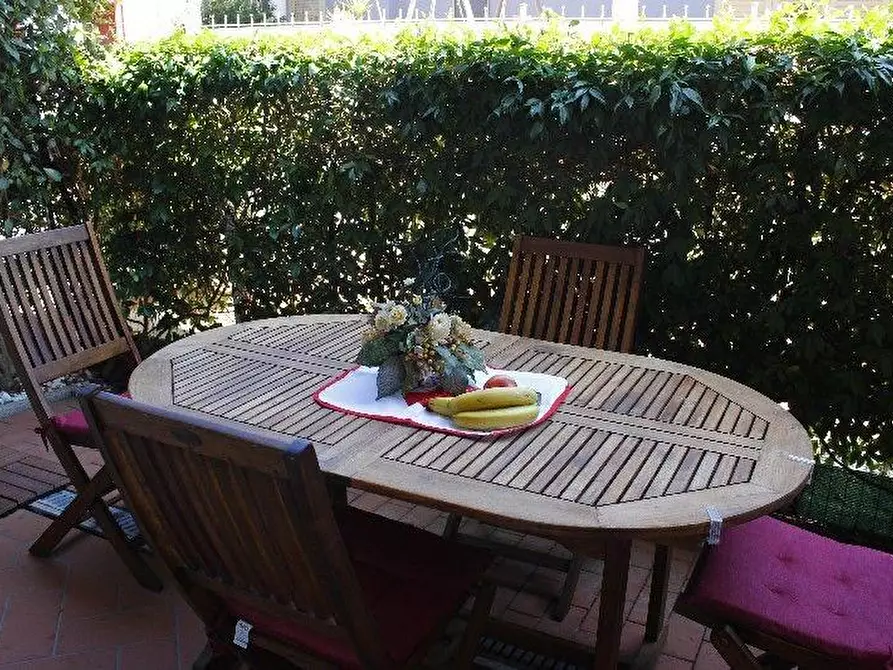 Immagine 12 di Appartamento in vendita  a Rosignano Marittimo