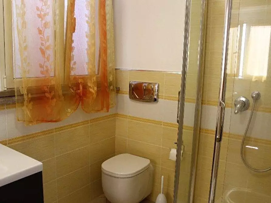 Immagine 30 di Appartamento in vendita  a Rosignano Marittimo