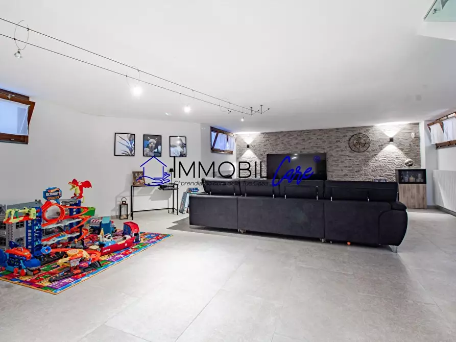 Immagine 27 di Appartamento in vendita  a Livorno