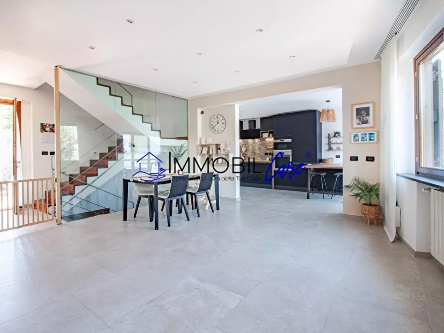 Immagine 6 di Appartamento in vendita  a Livorno