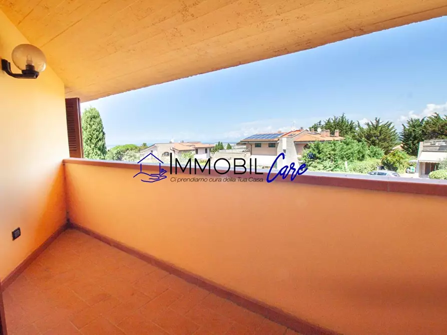 Immagine 19 di Appartamento in vendita  a Livorno