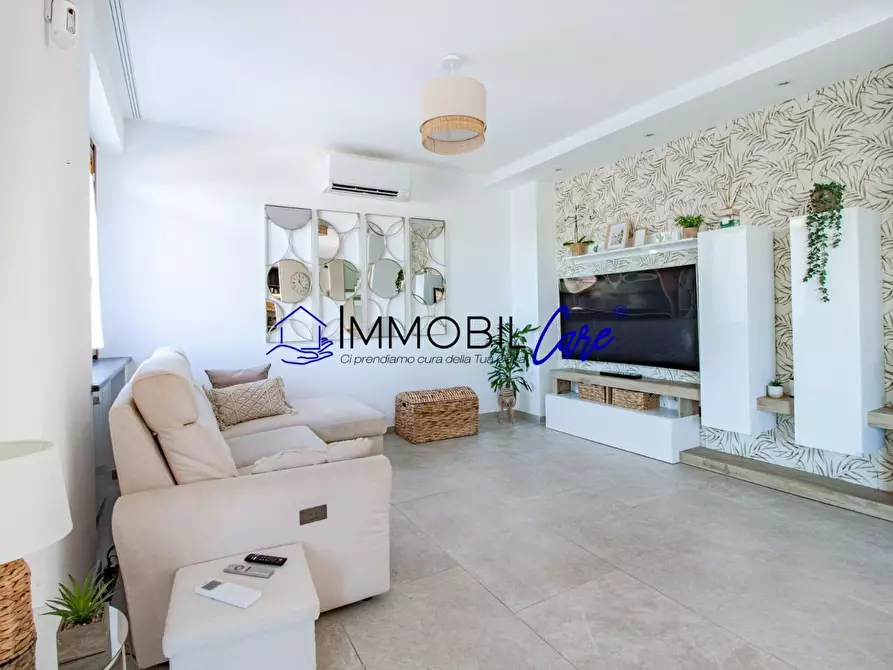 Immagine 7 di Appartamento in vendita  a Livorno