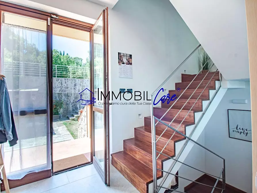 Immagine 13 di Appartamento in vendita  a Livorno