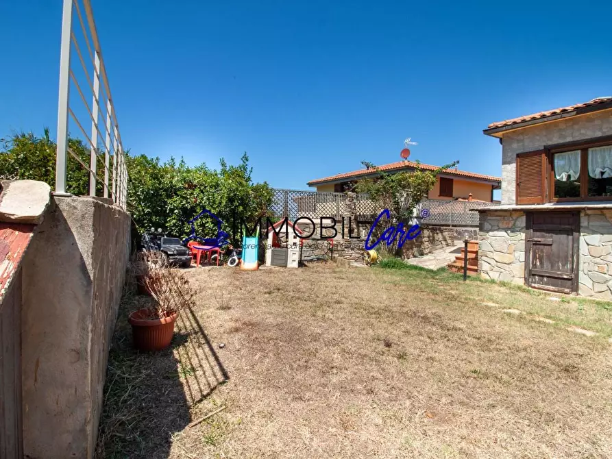 Immagine 34 di Appartamento in vendita  a Livorno