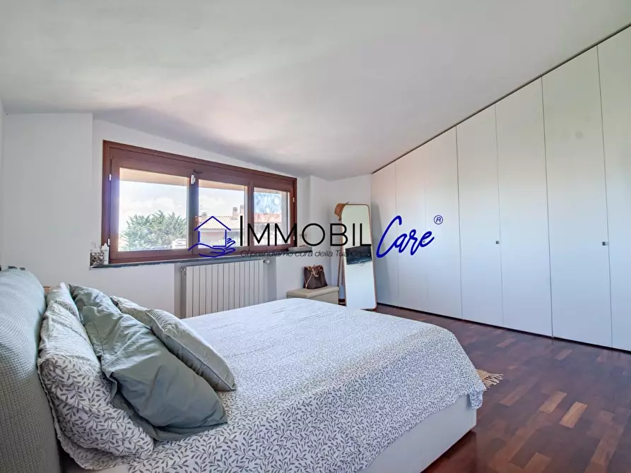 Immagine 15 di Appartamento in vendita  a Livorno