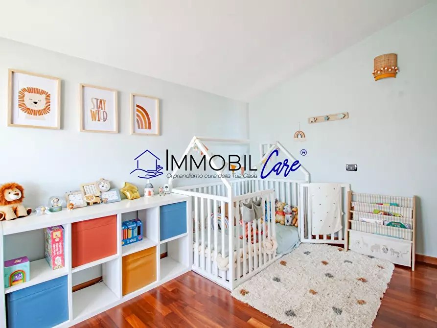 Immagine 18 di Appartamento in vendita  a Livorno