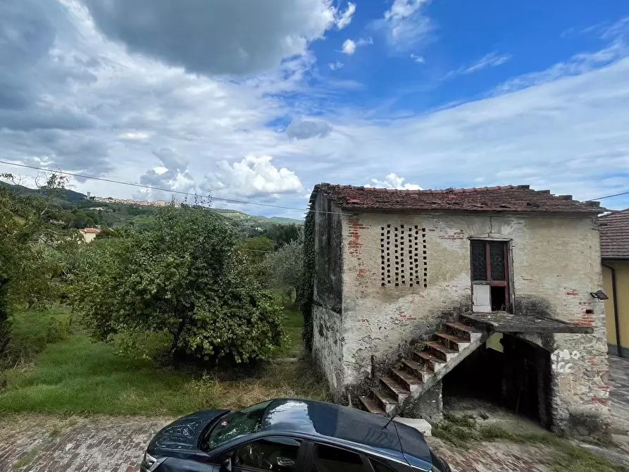 Immagine 17 di Casa bifamiliare in vendita  a Castelnuovo Magra