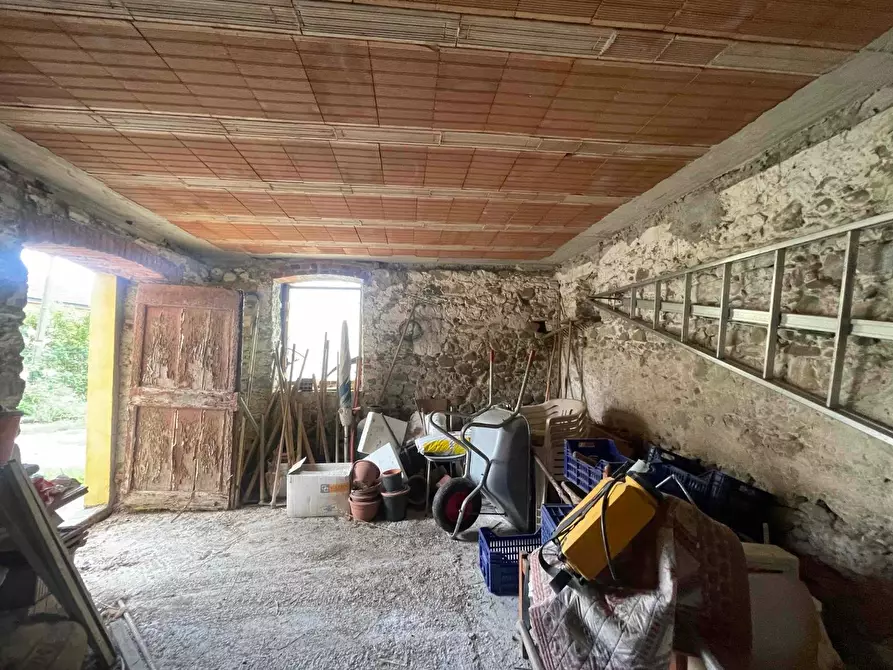 Immagine 14 di Casa bifamiliare in vendita  a Castelnuovo Magra