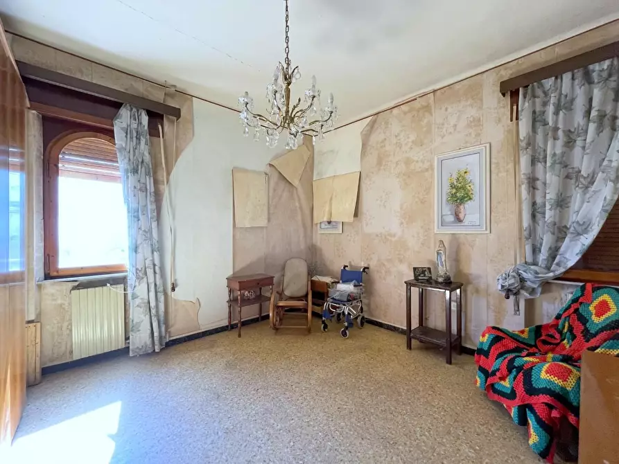 Immagine 11 di Casa indipendente in vendita  a Camaiore