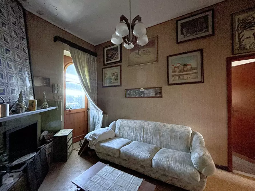 Immagine 14 di Casa indipendente in vendita  a Camaiore