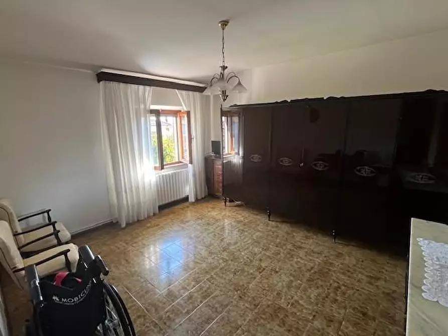 Immagine 2 di Appartamento in vendita  a Peccioli