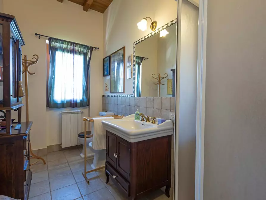 Immagine 22 di Villa in vendita  a Tarquinia