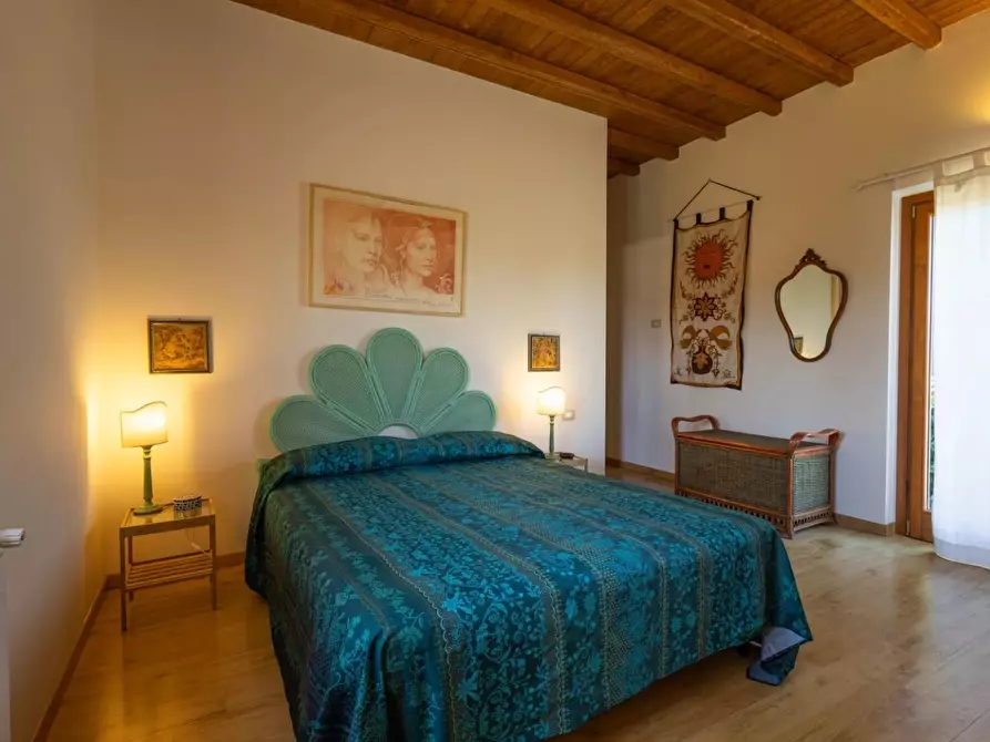 Immagine 14 di Villa in vendita  a Tarquinia