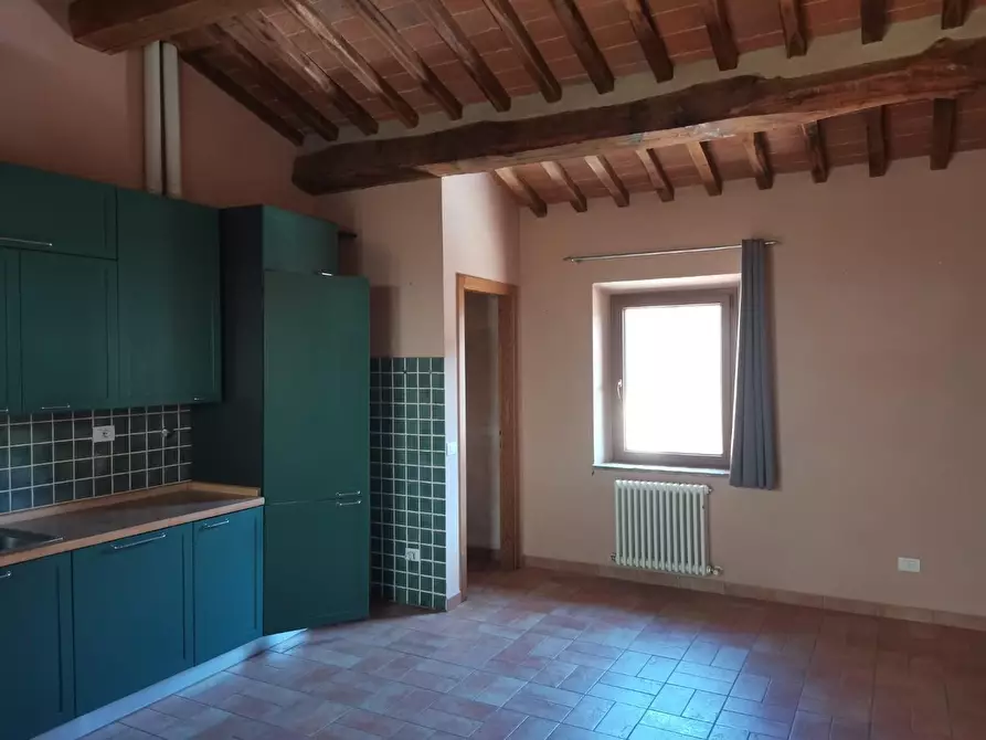 Immagine 9 di Casa colonica in vendita  a Monteriggioni