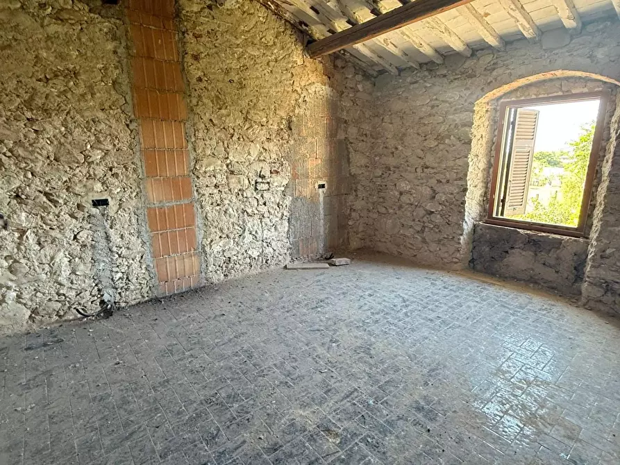 Immagine 24 di Casa semindipendente in vendita  a Carrara