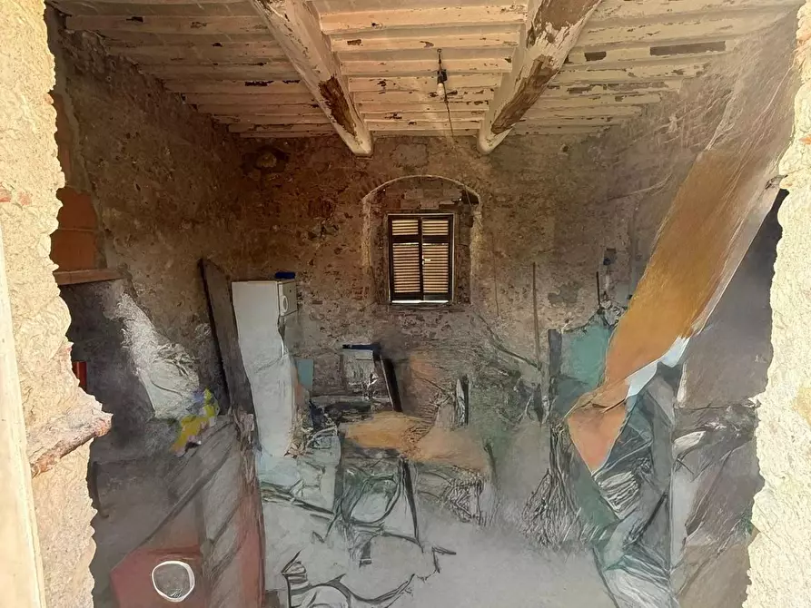 Immagine 12 di Casa semindipendente in vendita  a Carrara