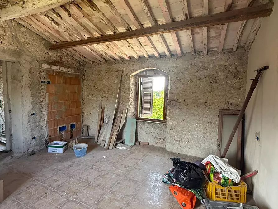 Immagine 20 di Casa semindipendente in vendita  a Carrara