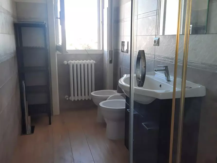 Immagine 22 di Appartamento in affitto  a Lecce