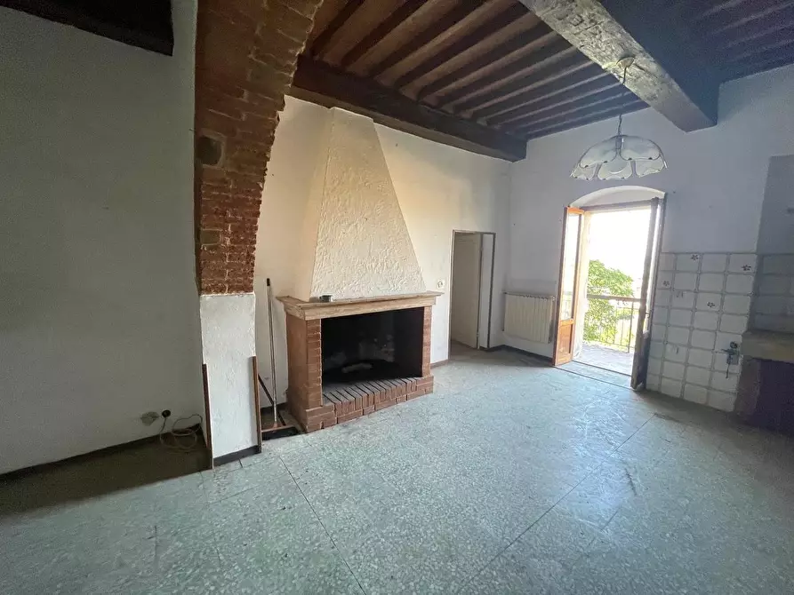 Immagine 2 di Appartamento in vendita  a Sovicille
