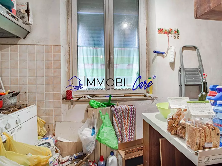 Immagine 13 di Appartamento in vendita  a Livorno