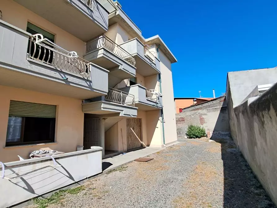 Immagine 12 di Appartamento in vendita  a Rosignano Marittimo