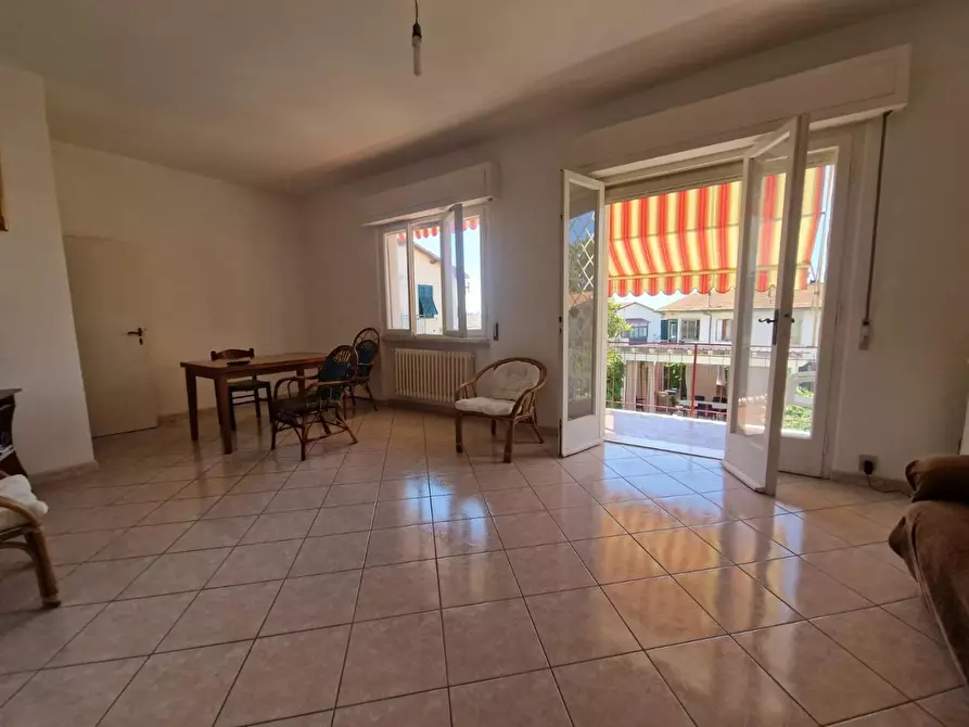 Immagine 11 di Casa quadrifamiliare in vendita  a Rosignano Marittimo