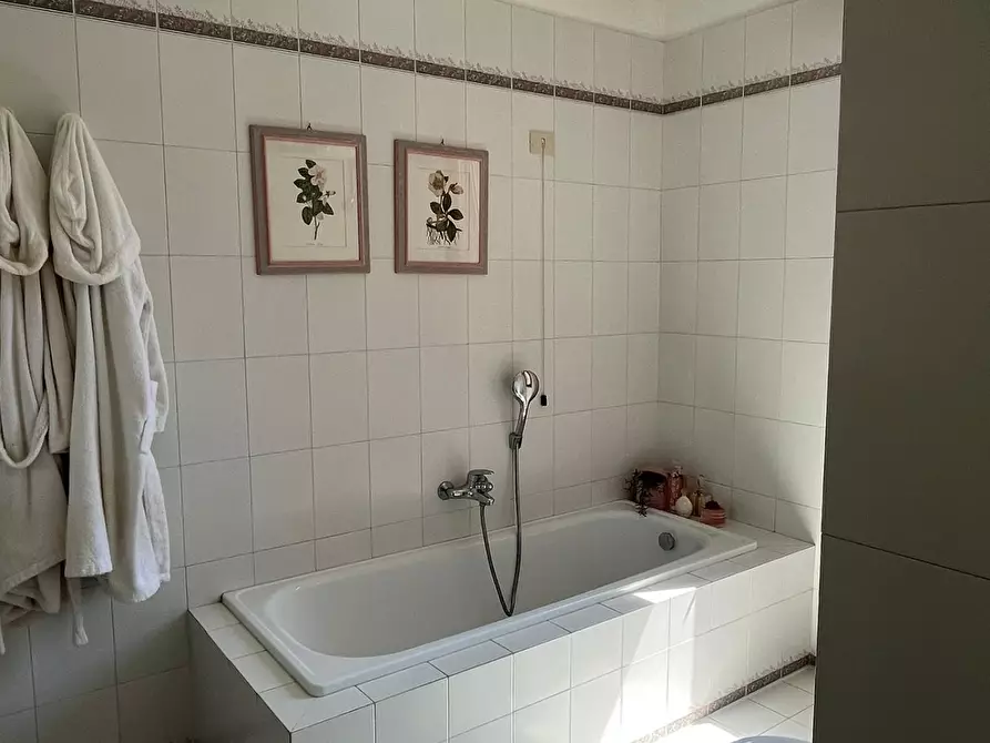 Immagine 16 di Appartamento in vendita  a Ponsacco