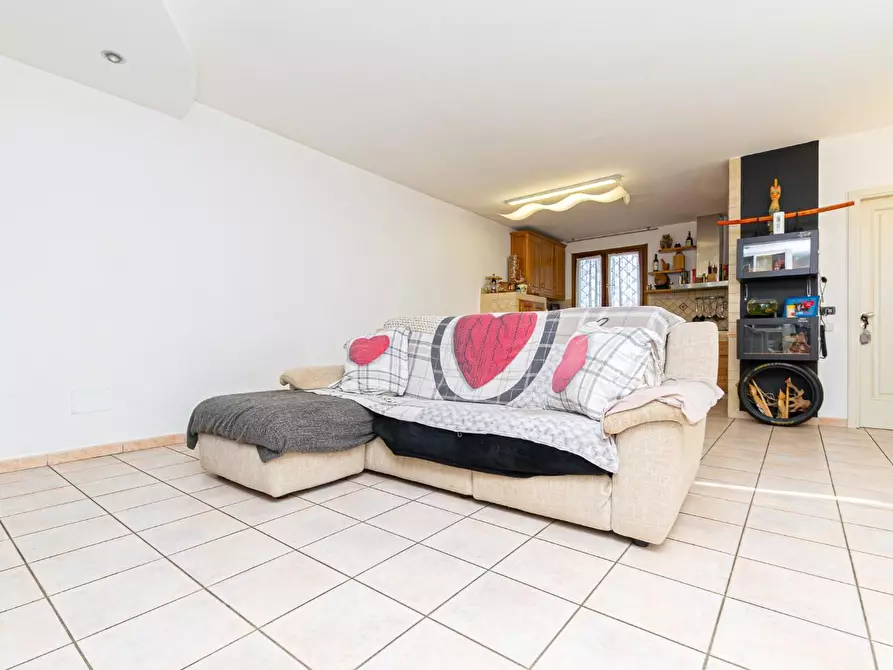 Immagine 17 di Appartamento in vendita  a Ponsacco