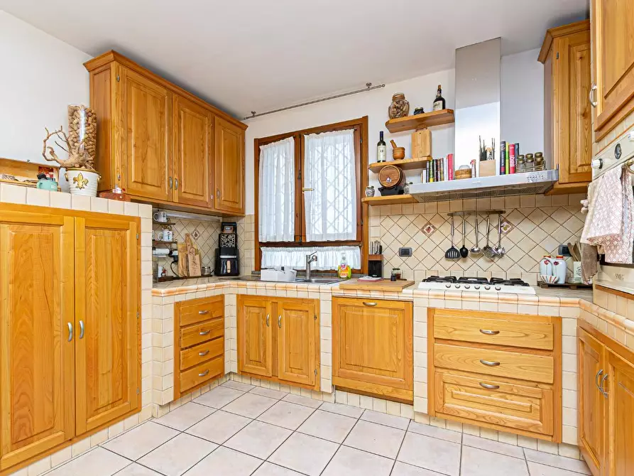 Immagine 2 di Appartamento in vendita  a Ponsacco