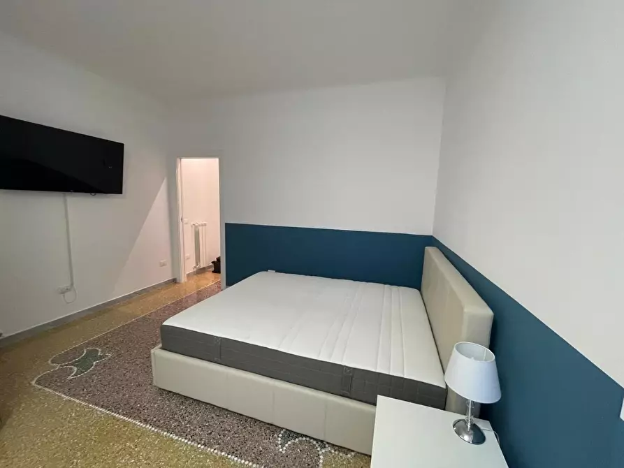 Immagine 12 di Appartamento in vendita  a Taranto