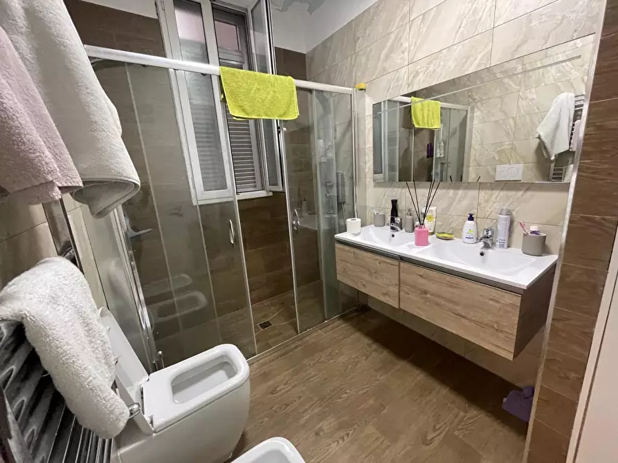 Immagine 22 di Appartamento in vendita  a Taranto