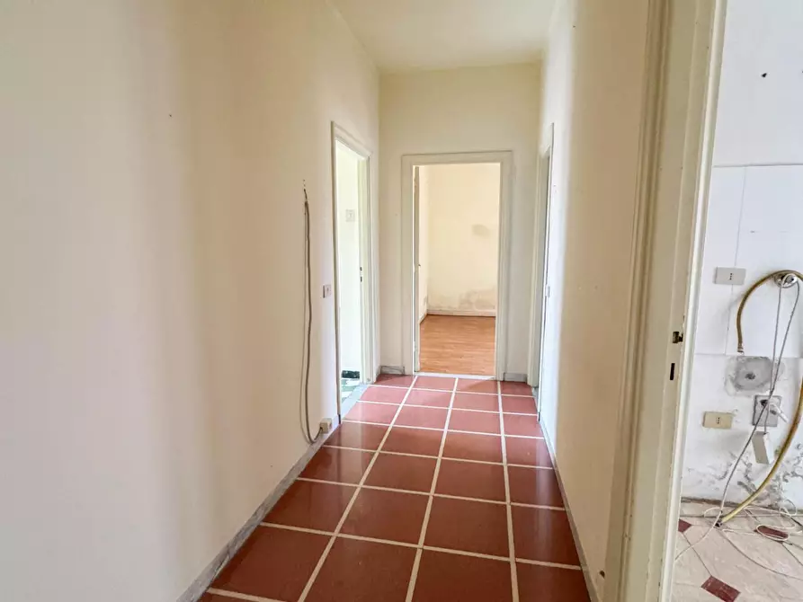 Immagine 17 di Appartamento in affitto  a Pisa