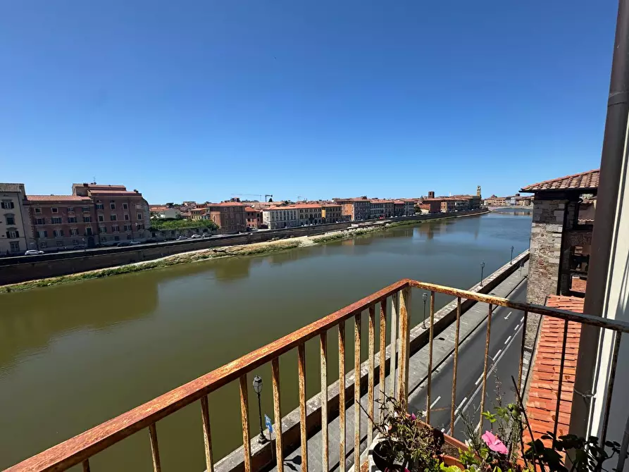 Immagine 2 di Appartamento in affitto  a Pisa