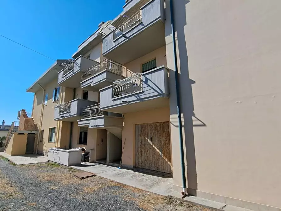 Immagine 13 di Appartamento in vendita  a Rosignano Marittimo