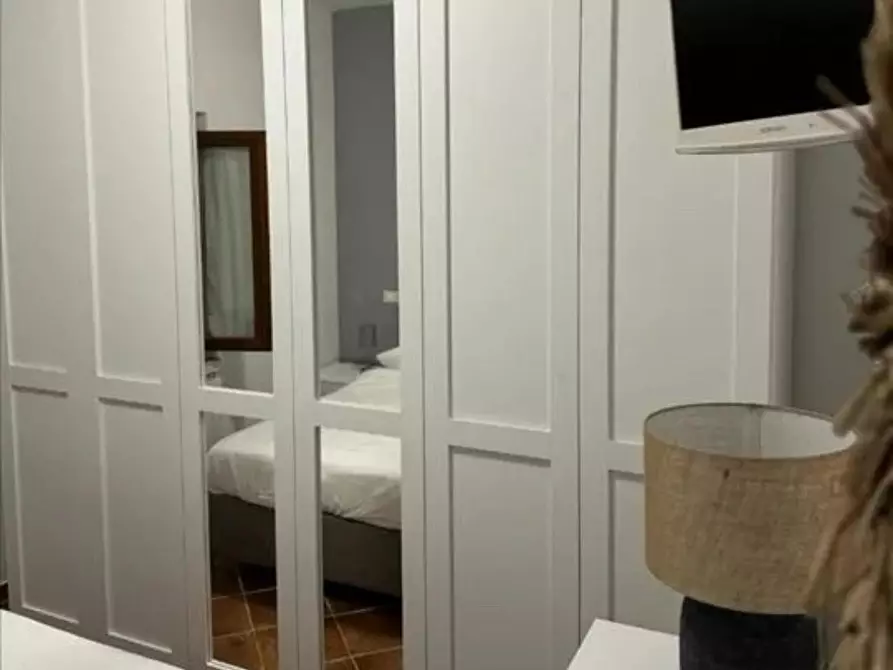 Immagine 6 di Appartamento in vendita  a Siena