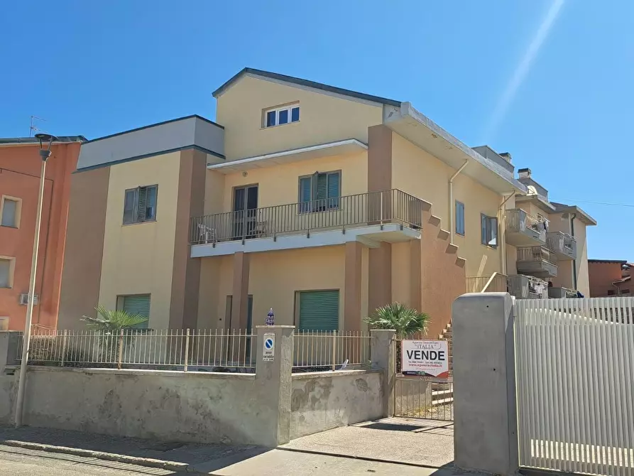 Immagine 5 di Appartamento in vendita  a Rosignano Marittimo