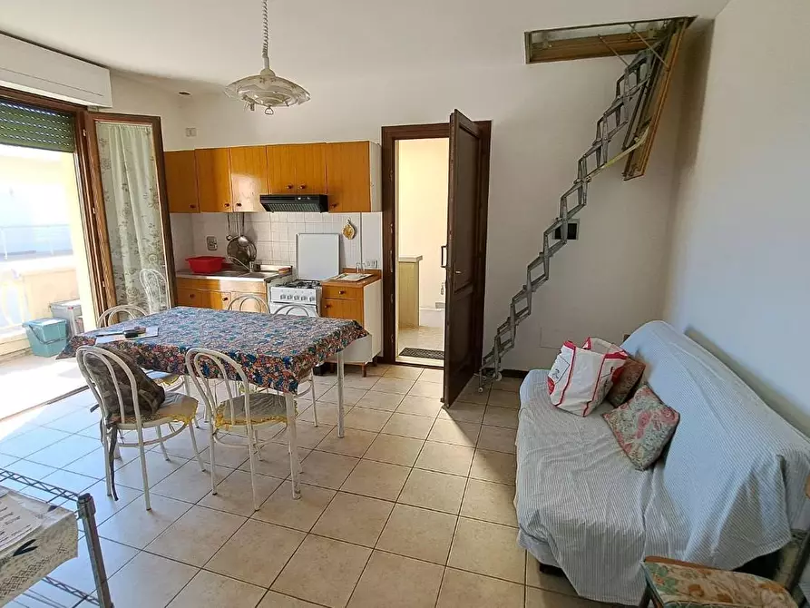 Immagine 7 di Appartamento in vendita  a Rosignano Marittimo