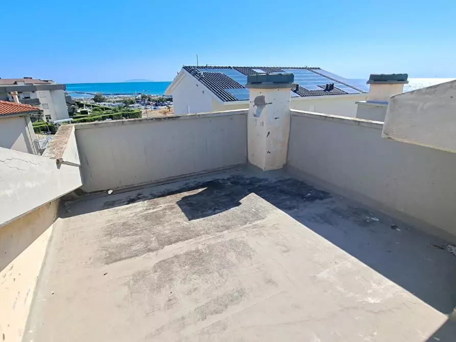 Immagine 1 di Appartamento in vendita  a Rosignano Marittimo