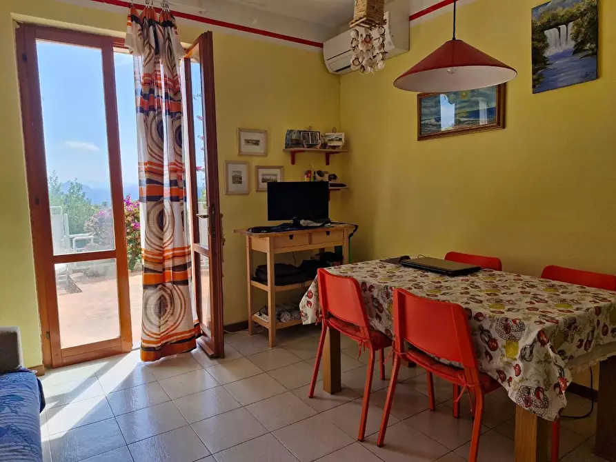 Immagine 21 di Appartamento in vendita  a Rio Marina