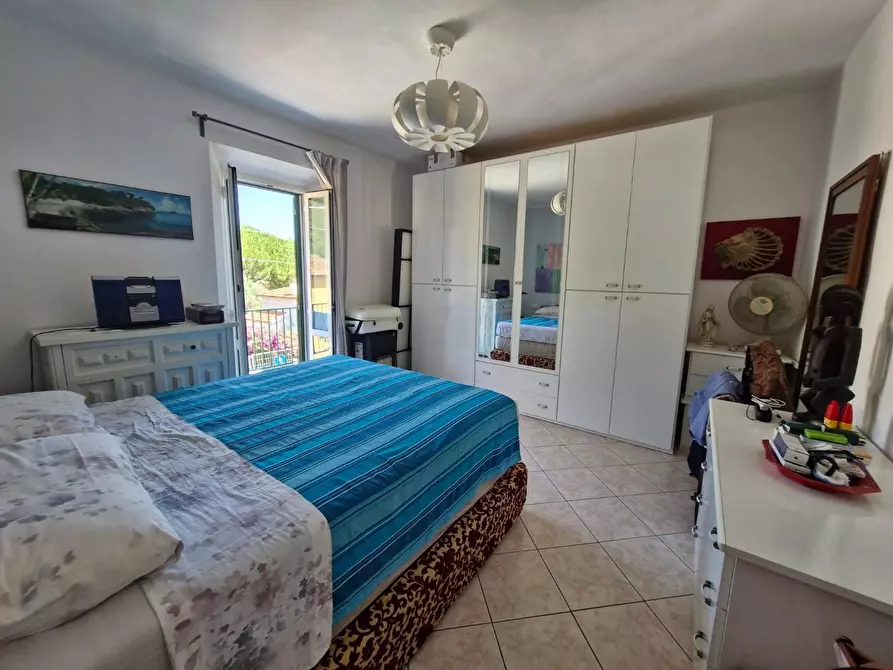 Immagine 4 di Appartamento in vendita  a Rio Marina