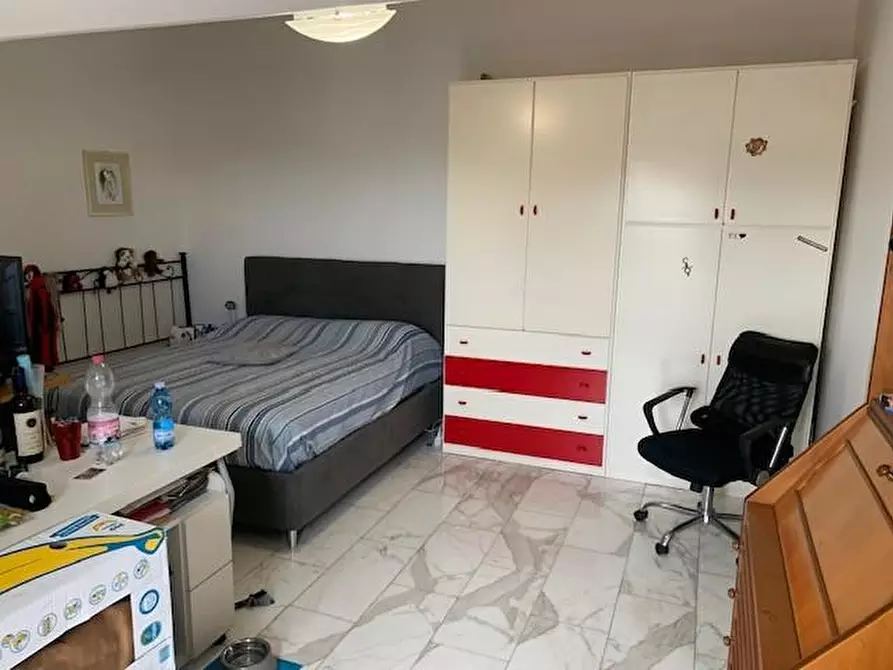 Immagine 11 di Casa quadrifamiliare in vendita  a Massa E Cozzile