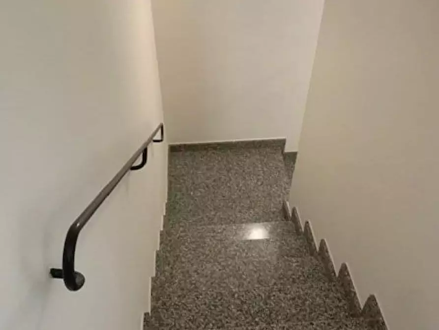 Immagine 8 di Casa quadrifamiliare in vendita  a Massa E Cozzile