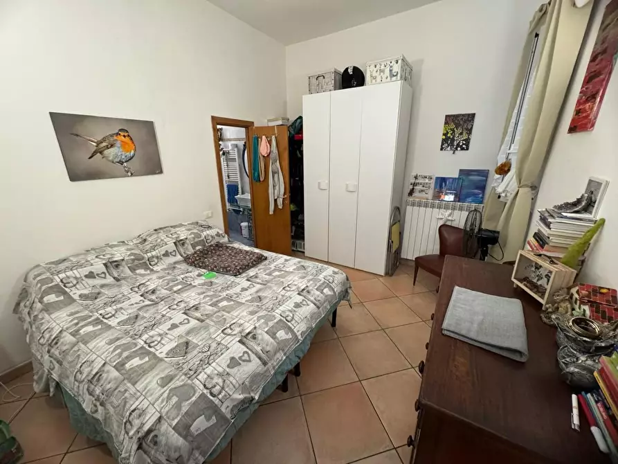 Immagine 10 di Appartamento in vendita  a Siena